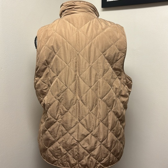 Women’s Ruby Rd. Vest - Picture 2 of 6